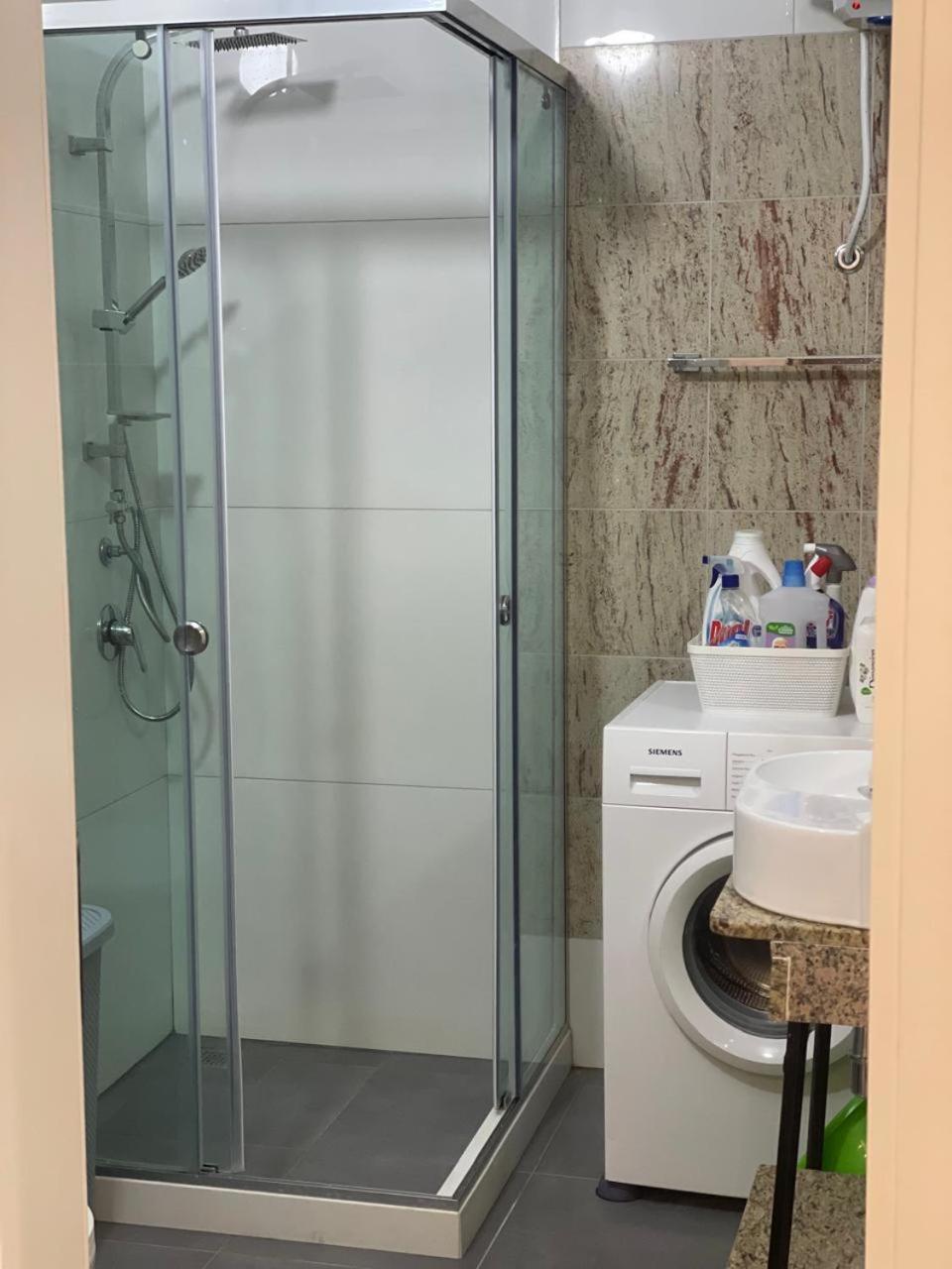 Fishta Q5 24 Apartamento